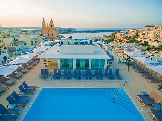 Maritim Antonine Hotel & Spa