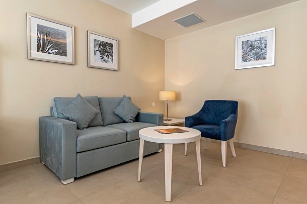 Maritim Antonine Hotel & Spa