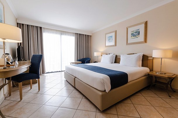 Maritim Antonine Hotel & Spa - Wohnbeispiel Doppelzimmer (Zimmercodierungen DB1 & DBG)