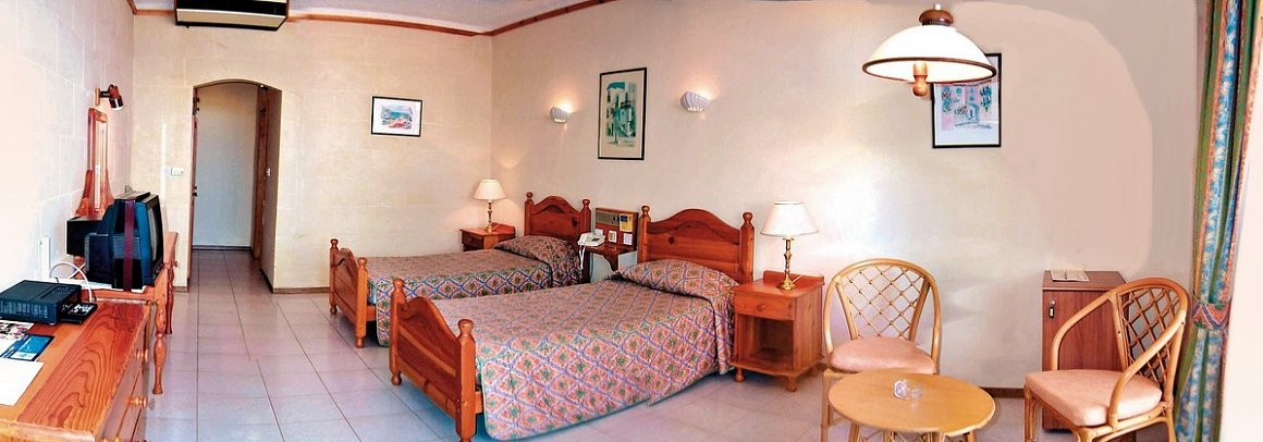 Cornucopia Hotel