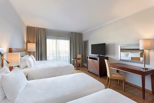 Radisson Blu St. Julian's - Wohnbeispiel Familienzimmer (Zimmercodierung FB1)