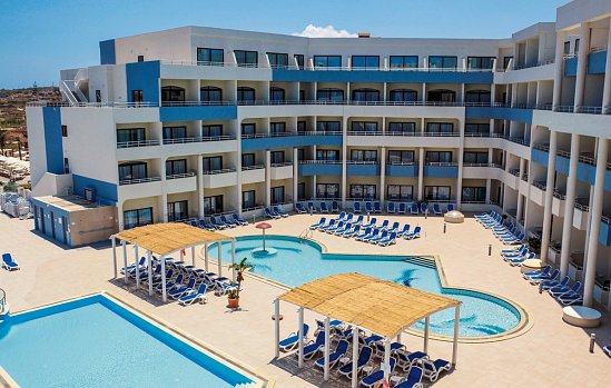 Riviera Spa Resort – Adults Only