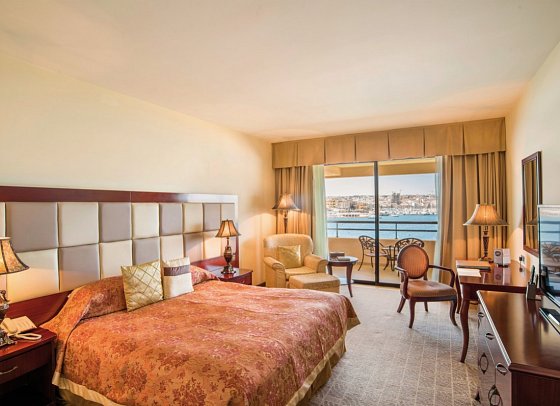Grand Hotel Excelsior Malta - Wohnbeispiel Doppelzimmer Deluxe (Zimmercodierung DDO)
