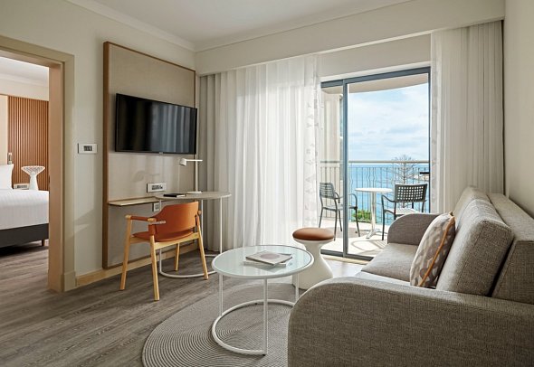Malta Marriott Resort & Spa - Wohnbeispiel Junior Suite (Zimmercodierung JBM)