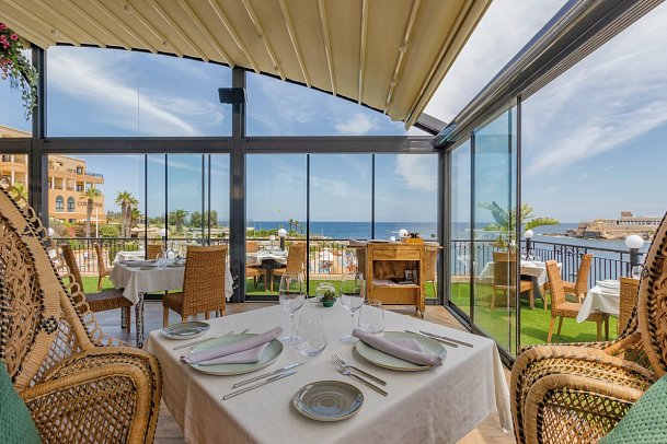 Corinthia St. George's Bay