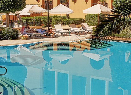 Corinthia St. George's Bay