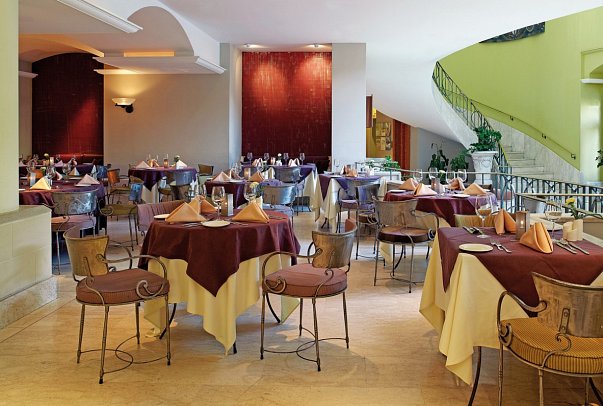 Corinthia St. George's Bay
