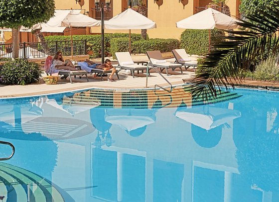 Corinthia St. George's Bay
