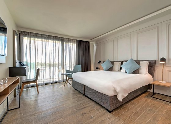 Land´s End Boutique Hotel - Wohnbeispiel Doppelzimmer Meerblick Lush (Zimmercodierung D1M)