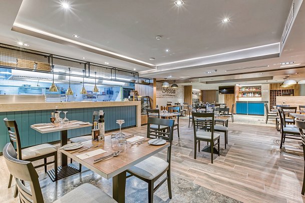 Solana Hotel & Spa