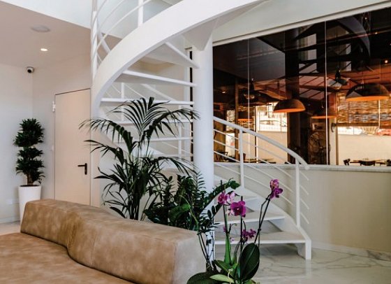 Seaview Hotel