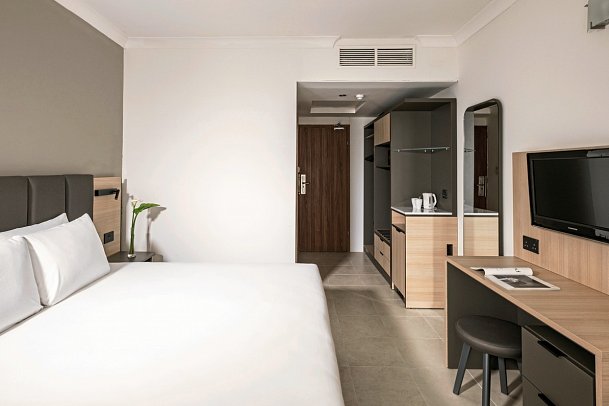 Qawra Palace Resort & Spa