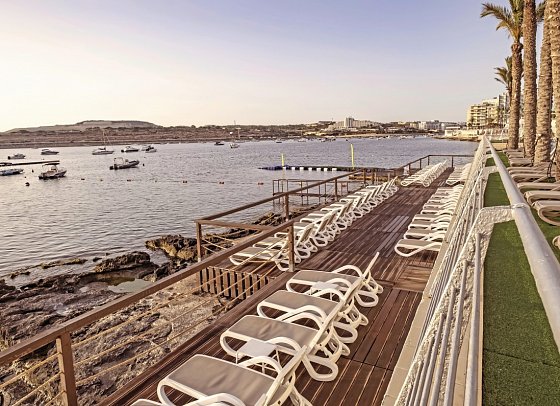 Qawra Palace Resort & Spa