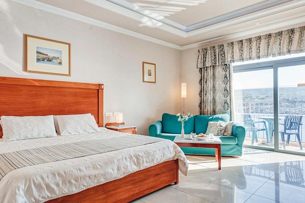 Paradise Bay Resort - Wohnbeispiel Juniorsuite (Zimmercodierung JBO)