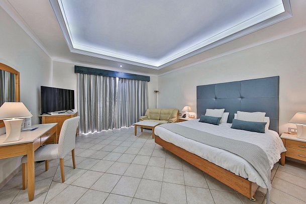 Paradise Bay Resort - Wohnbeisoiel Juniorsuite (Zimmercodierung JBO)