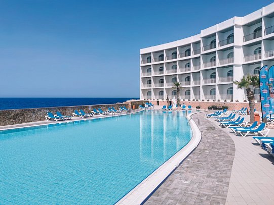 Paradise Bay Resort