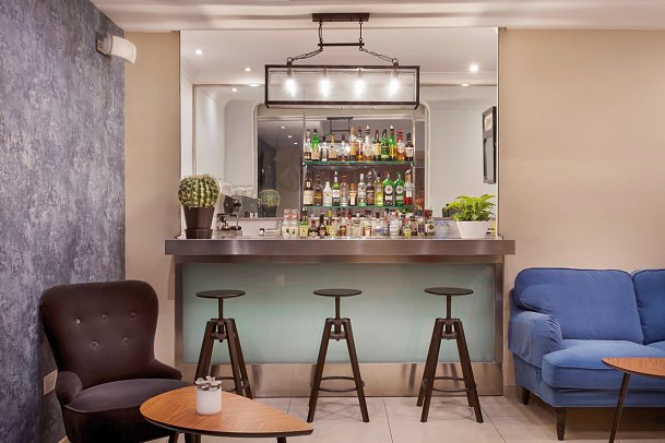 Plaza Regency Hotels