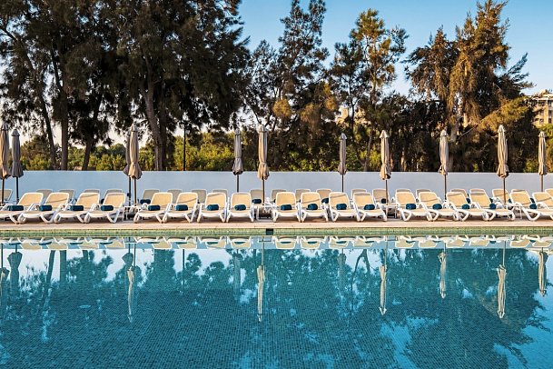 Urban Valley Resort & Spa
