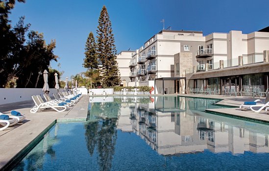 Urban Valley Resort & Spa