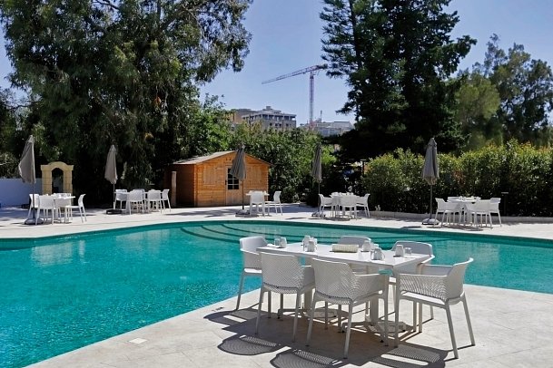 Urban Valley Resort & Spa