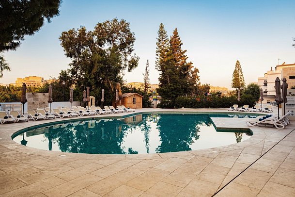 Urban Valley Resort & Spa