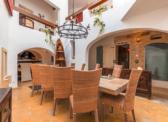 Chapel 5 Boutique Suites