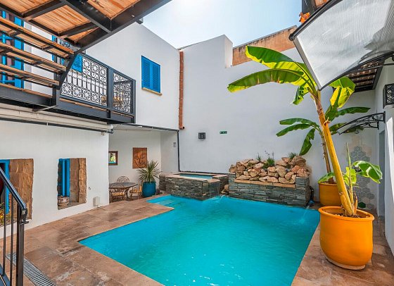 Chapel 5 Boutique Suites