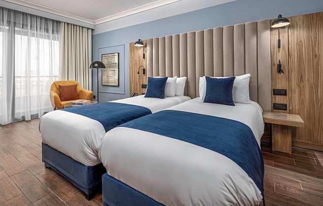 Vivaldi Hotel - Wohnbeispiel Doppelzimmer Deluxe King (Zimmercodierungen DD1 & DDM)