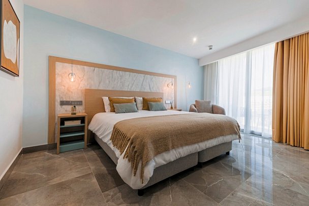 Reef Hotel & Spa - Wohnbeispiel Standard Landblick (Zimmercodierung UGL)