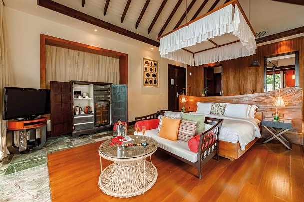 OZEN RESERVE Bolifushi - Wohnbeispiel Earth Pool Villa (Zimmercodierungen VB1 & VB2)