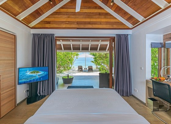 Kandolhu Maldives - Wohnbeispiel Beach Villa (Zimmercodierung VB1)