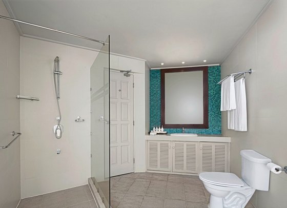 ADAARAN Select Hudhuranfushi - Beispiel Bad Family Beach Villa (Zimmercodierungen FB1, FB2, FV1 & FV2)