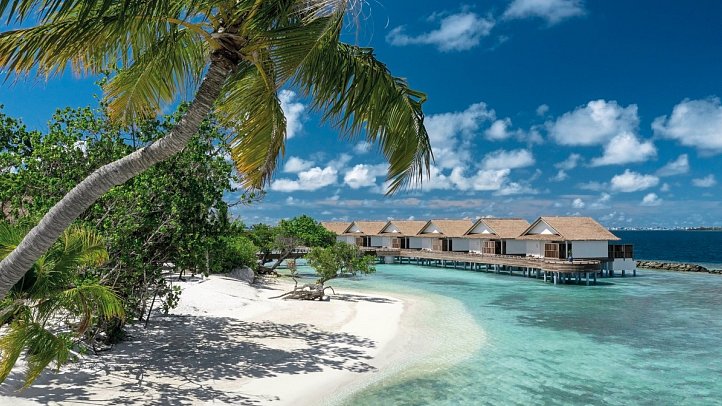 Bandos Maldives - Wohnbeispiel Sunset Water Villa with Pool (Zimmercodierung VX1)