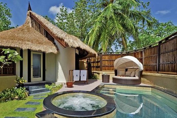 Banyan Tree Vabbinfaru - Wohnbeispiel Oceanview Pool Villa (Zimmercodierung VB1)