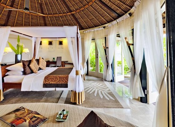 Banyan Tree Vabbinfaru - Wohnbeispiel Beachfront Pool Villa (Zimmercodierungen VB2 & VB3)