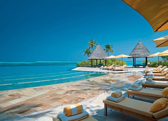 Four Seasons Resort Maldives at Kuda Huraa