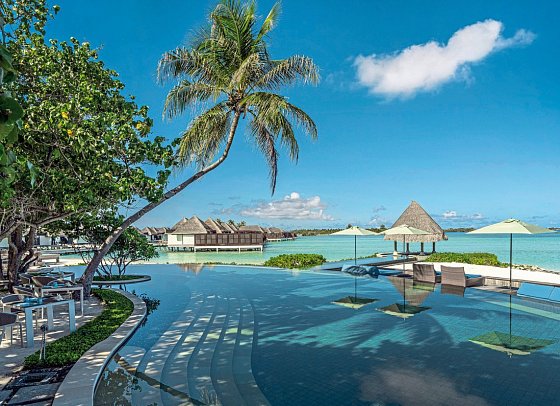 Four Seasons Resort Maldives at Kuda Huraa