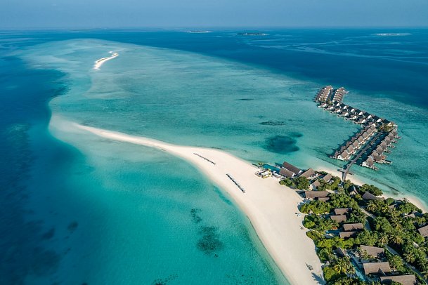 Four Seasons Resort Maldives at Landaa Giraavaru