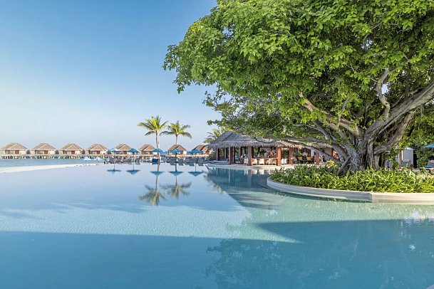 Dusit Thani Maldives