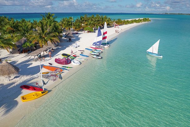 Villa Park Sun Island