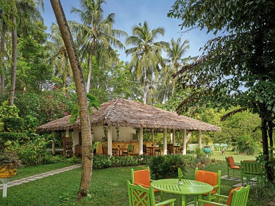 Villa Park Sun Island