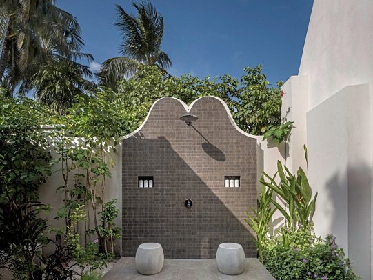 Conrad Maldives Rangali Island - Deluxe Beach Villa with Pool (Zimmercodierung VB4)