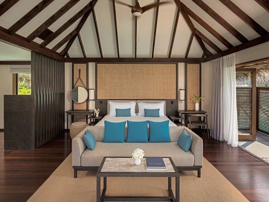 Conrad Maldives Rangali Island - Deluxe Water Villa Pool (Zimmercodierung VB5)