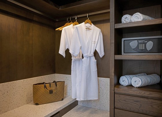 Conrad Maldives Rangali Island - Deluxe Water Villa Pool (Zimmercodierung VB5)