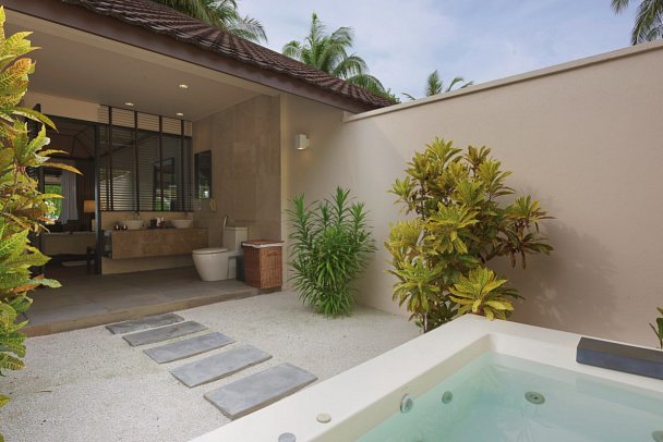 Lily Beach Resort & Spa - Wohnbeispiel Beach Villa (Zimmercodierungen VB1 & FB1)