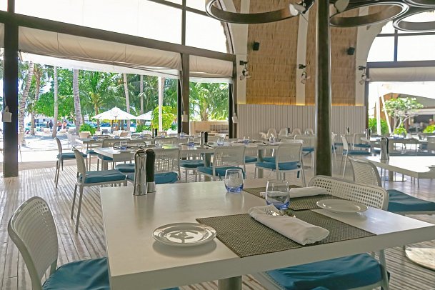 Holiday Inn Resort Kandooma Maldives