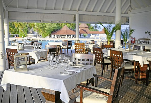Diamonds Thudufushi