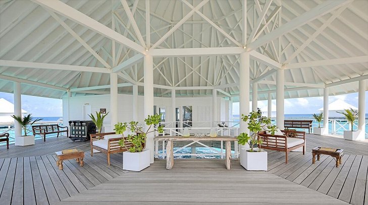 Diamonds Thudufushi