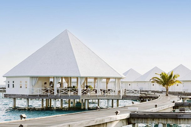 Diamonds Thudufushi