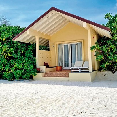 Hondaafushi Island Resort - Wohnbeispiel Superior Beach Bungalow (Zimmercodierungen UB1, BB1 & FB1)